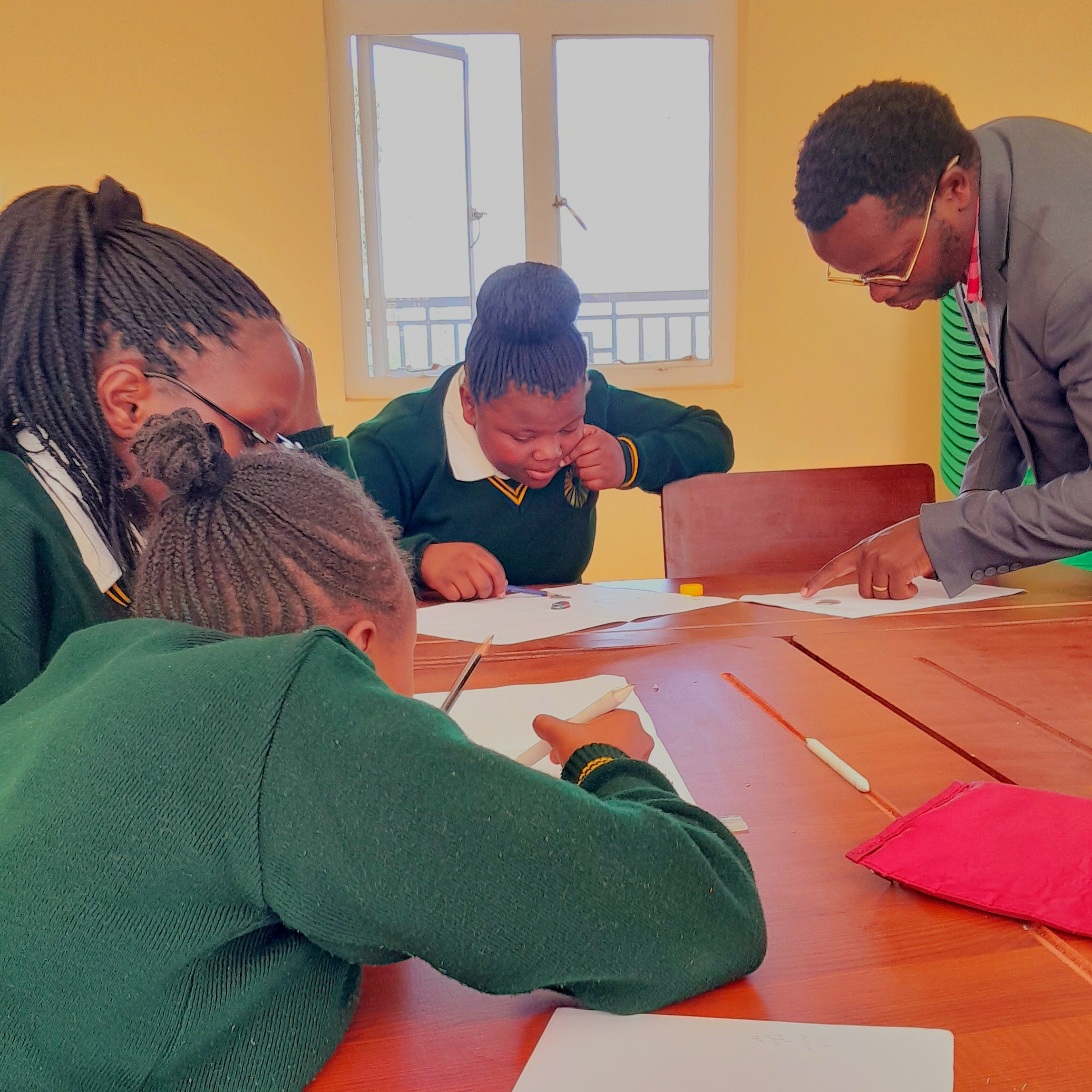 classroom groupwork2a